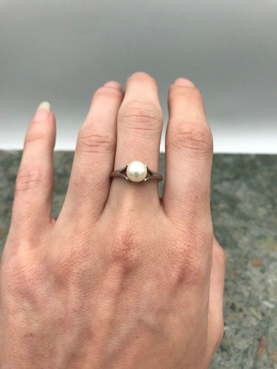 14k White Gold Cultured Pearl Ring 4