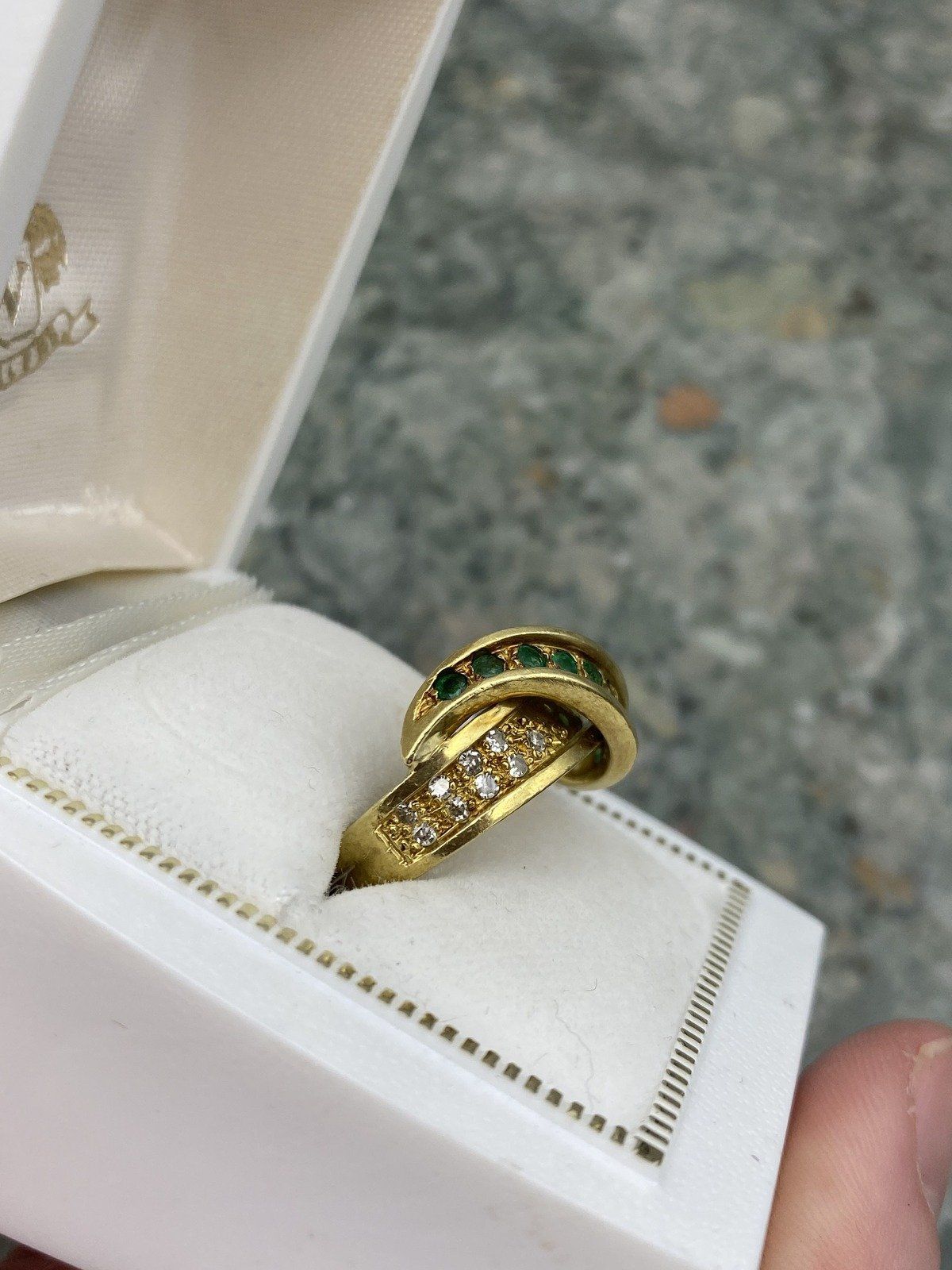 Stunning 22k Gold Pave Diamond + Emerald Knot Ring w Girthy Band #2937 4