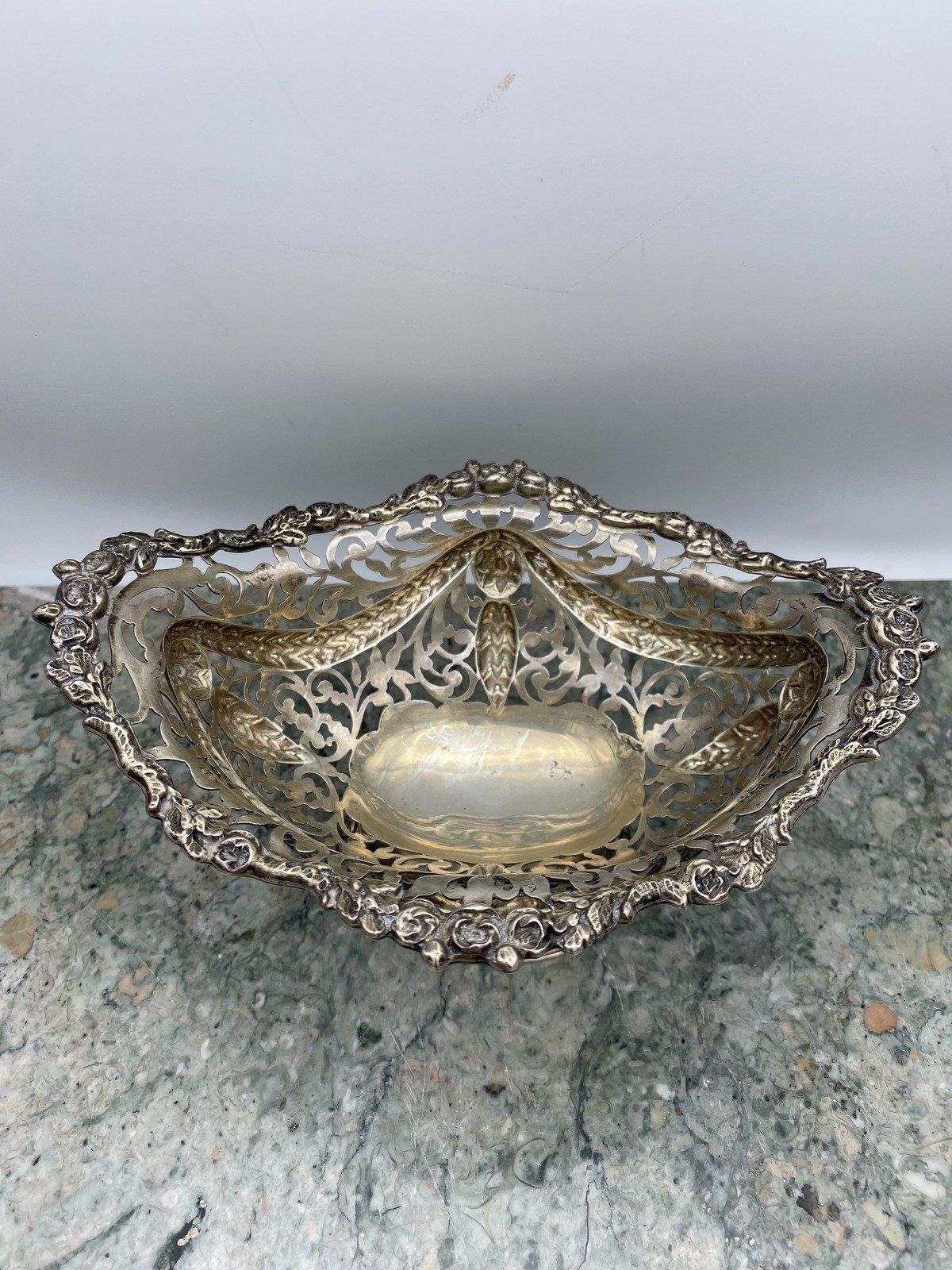 English Lion Hallmark Sterling Silver Reticulated Basket #227 8