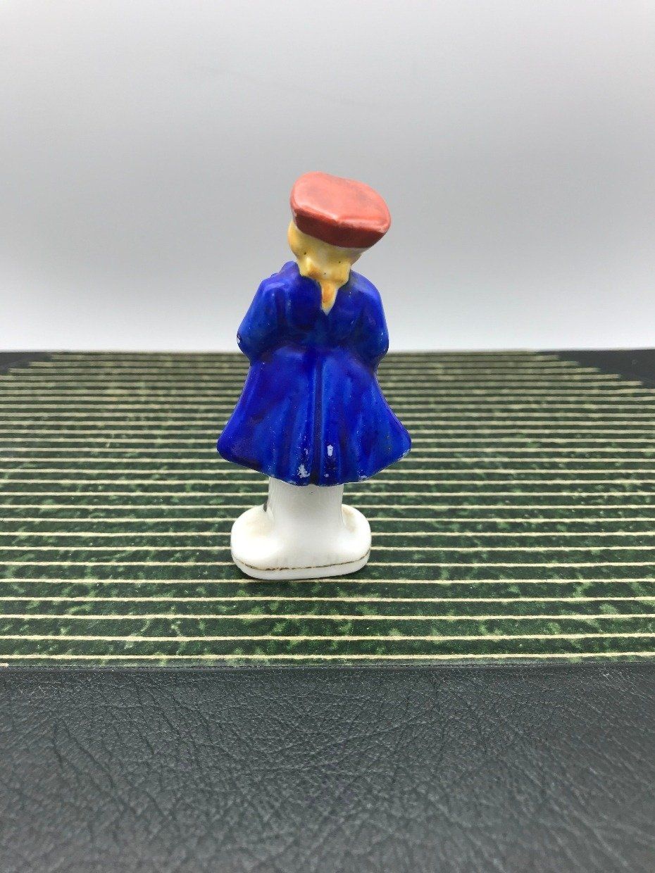 Occupied Japan Porcelain Colonial Dressed Mini Figurine 2