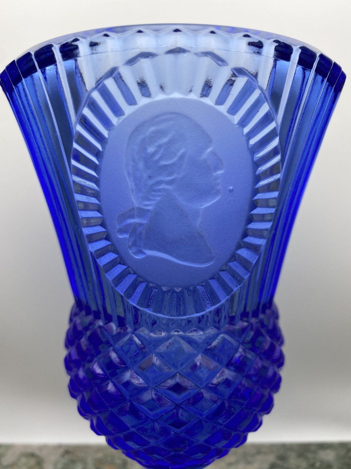 Apothecary Blue Presidential Crest Pineapple Pressed Goblet 3