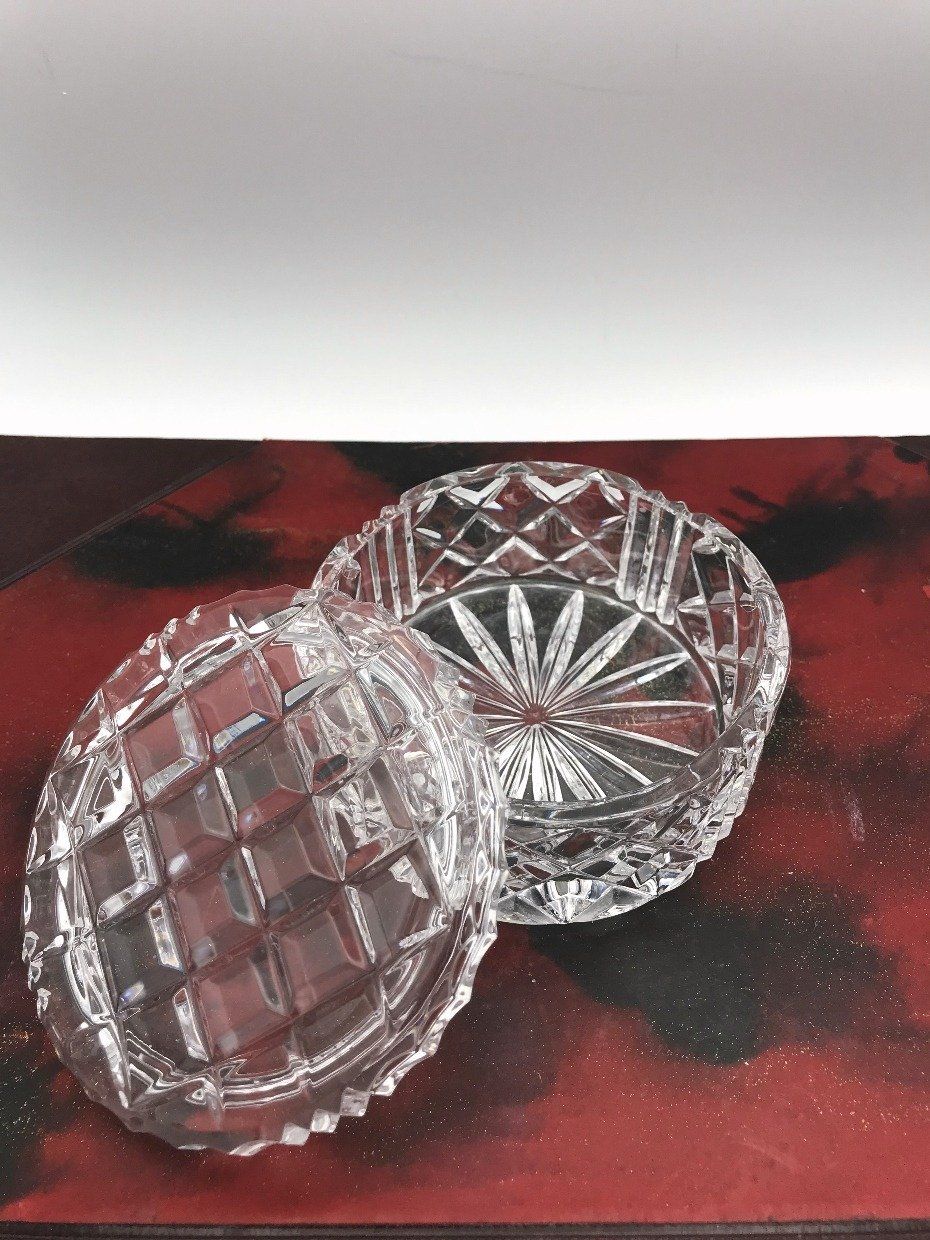 Crystal Cut Round Jewelry Trinket Dish w Lid 2