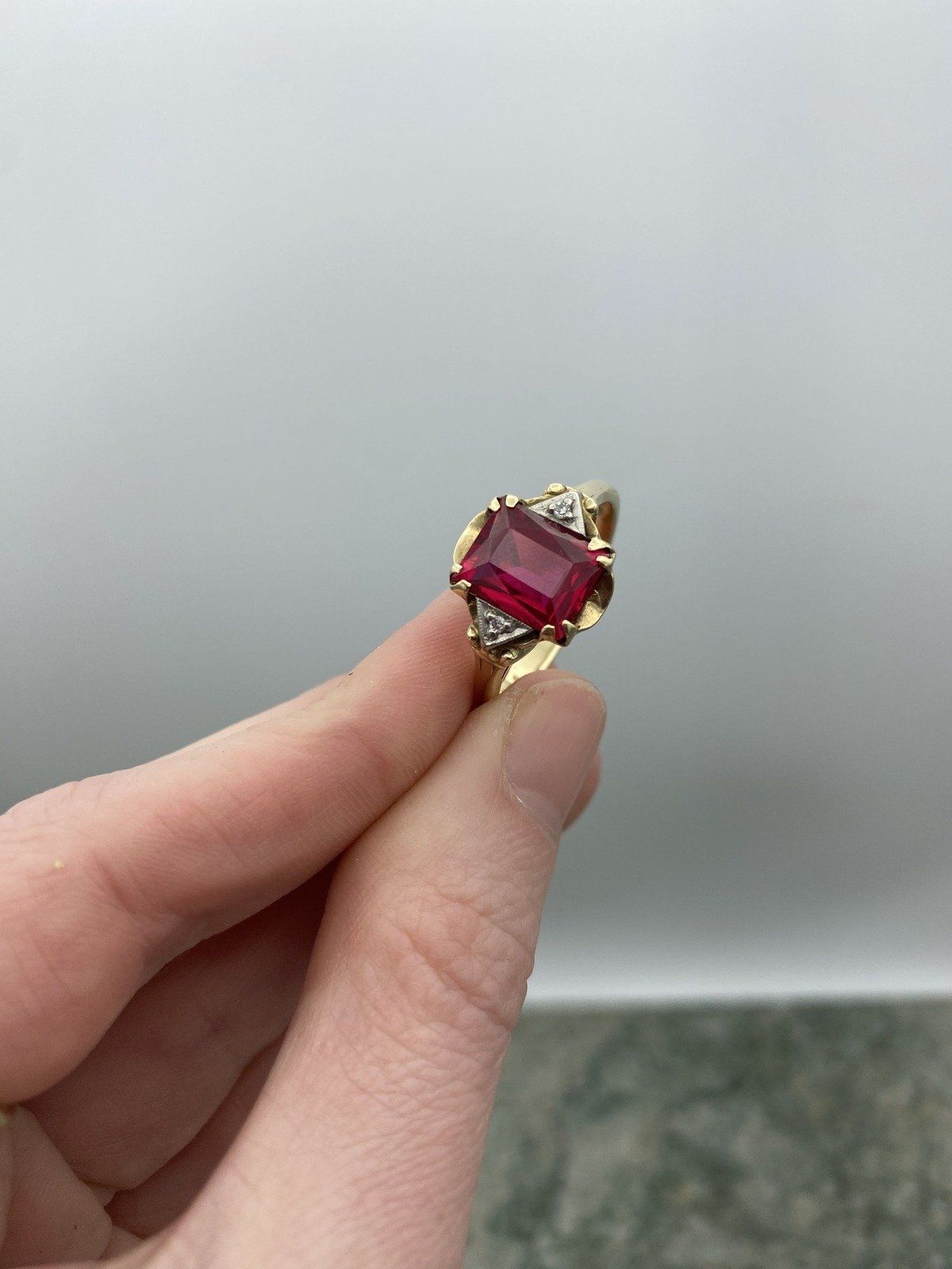 Men's Antique 14k Gold Ruby Red Glass Ring w Handsome Setting + Diamond Shoulder Detail #3132 4