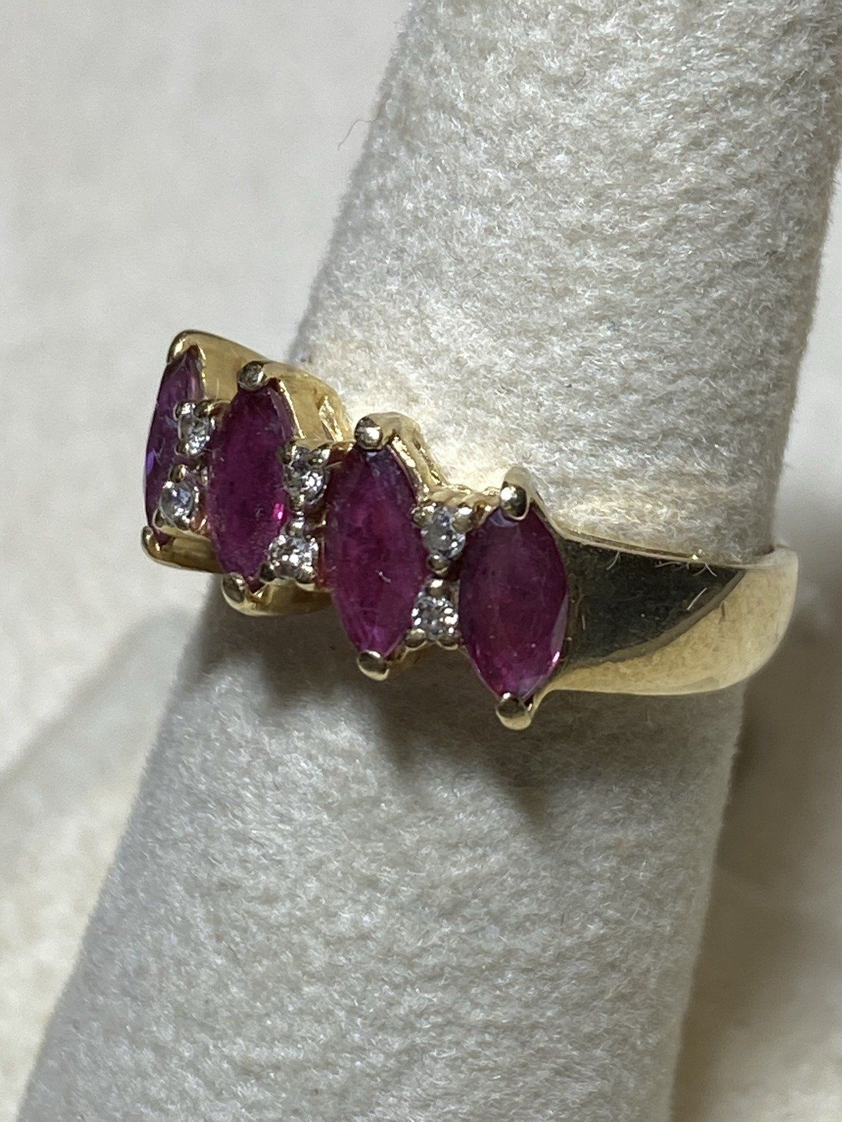 14k Gold Ruby and Diamond Ring Size 6 2