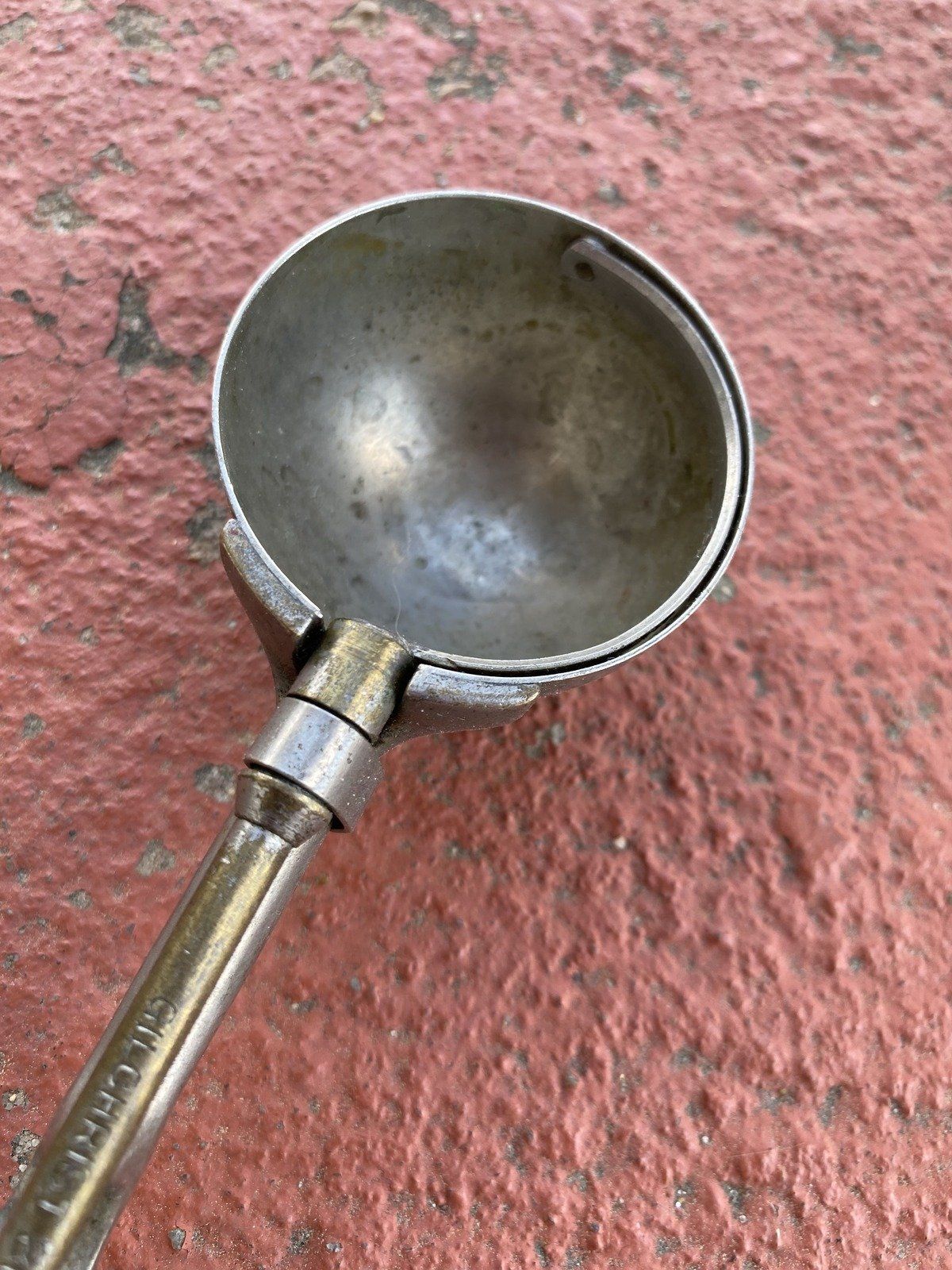 Vintage Wooden Handled Ice Cream Scooper 6