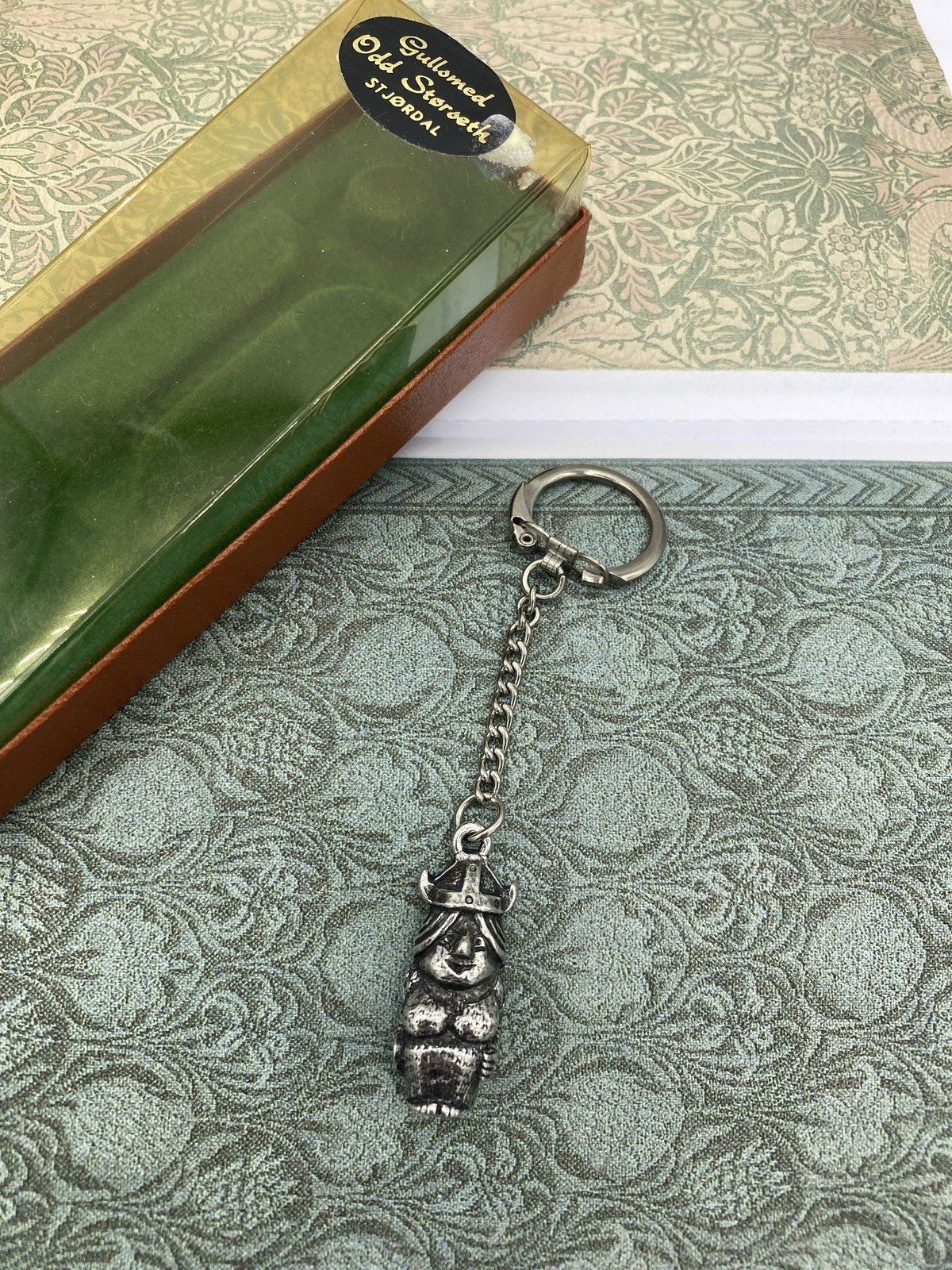 Vintage Lady Vicking Pewter Norway Souvenir Key Chain 2