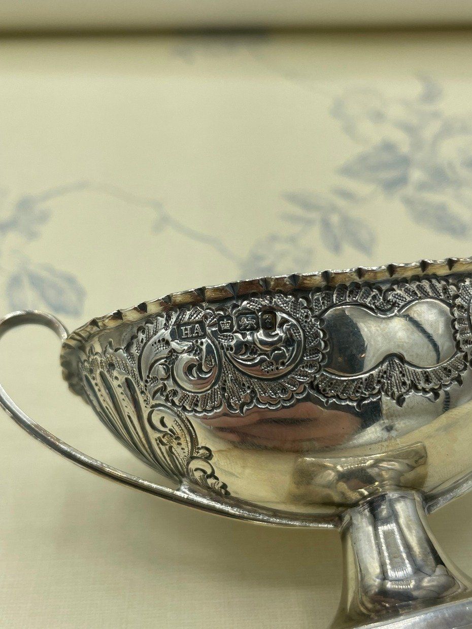 C.1909 Sheffield Imported Atkins Brothers Ornate Sterling Silver Gold Wash Salt Dishes + Spoons 2