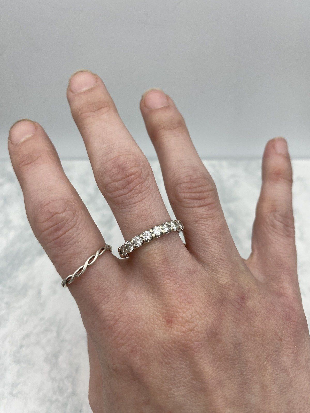 Ladies 14k Gold Round Pave Set 1.35ctw Diamond Ring Band 2