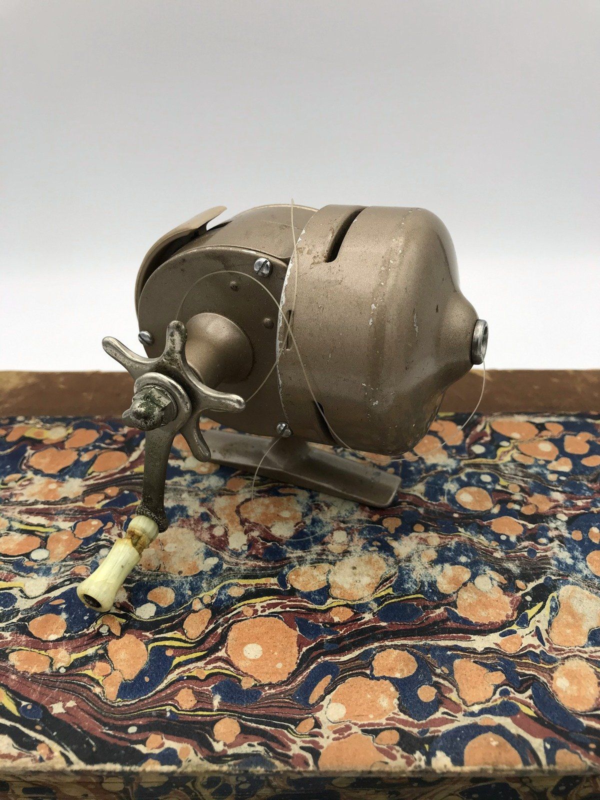 Shakespeare Wondercast No.1773 Model EJ Fishing Reel