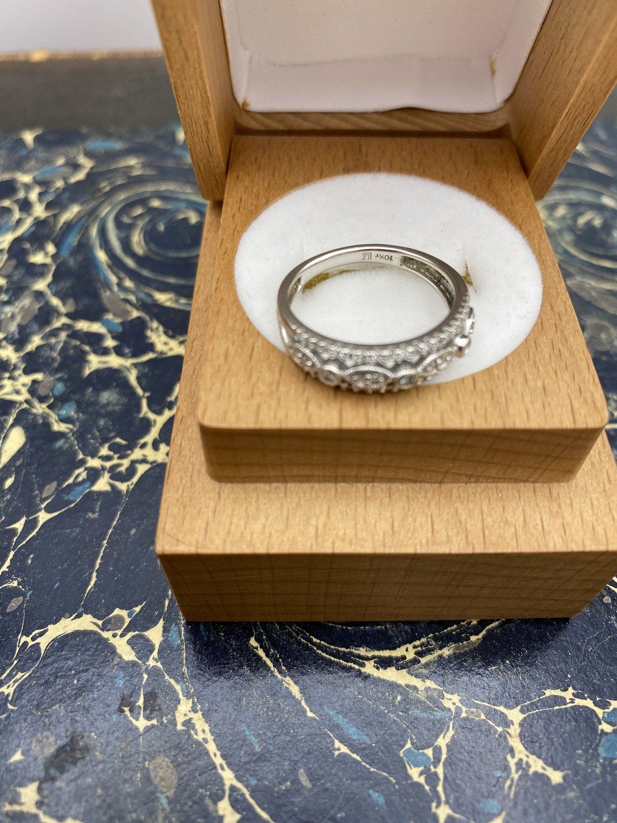 10k White Gold Pave + Bezel Set Diamond Textured Ring Band 2