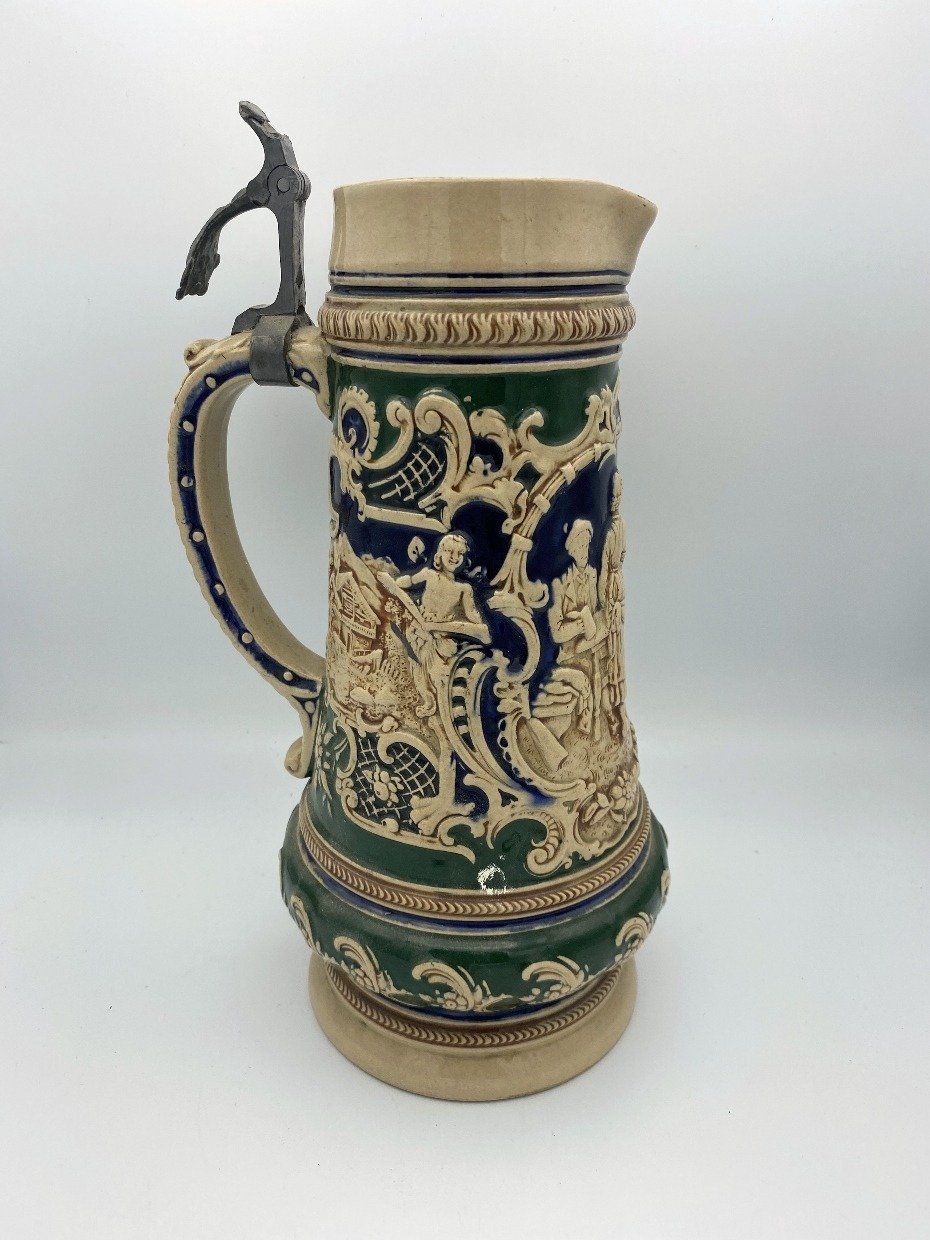 Majolica German Beer Stein (no lid) No. 593