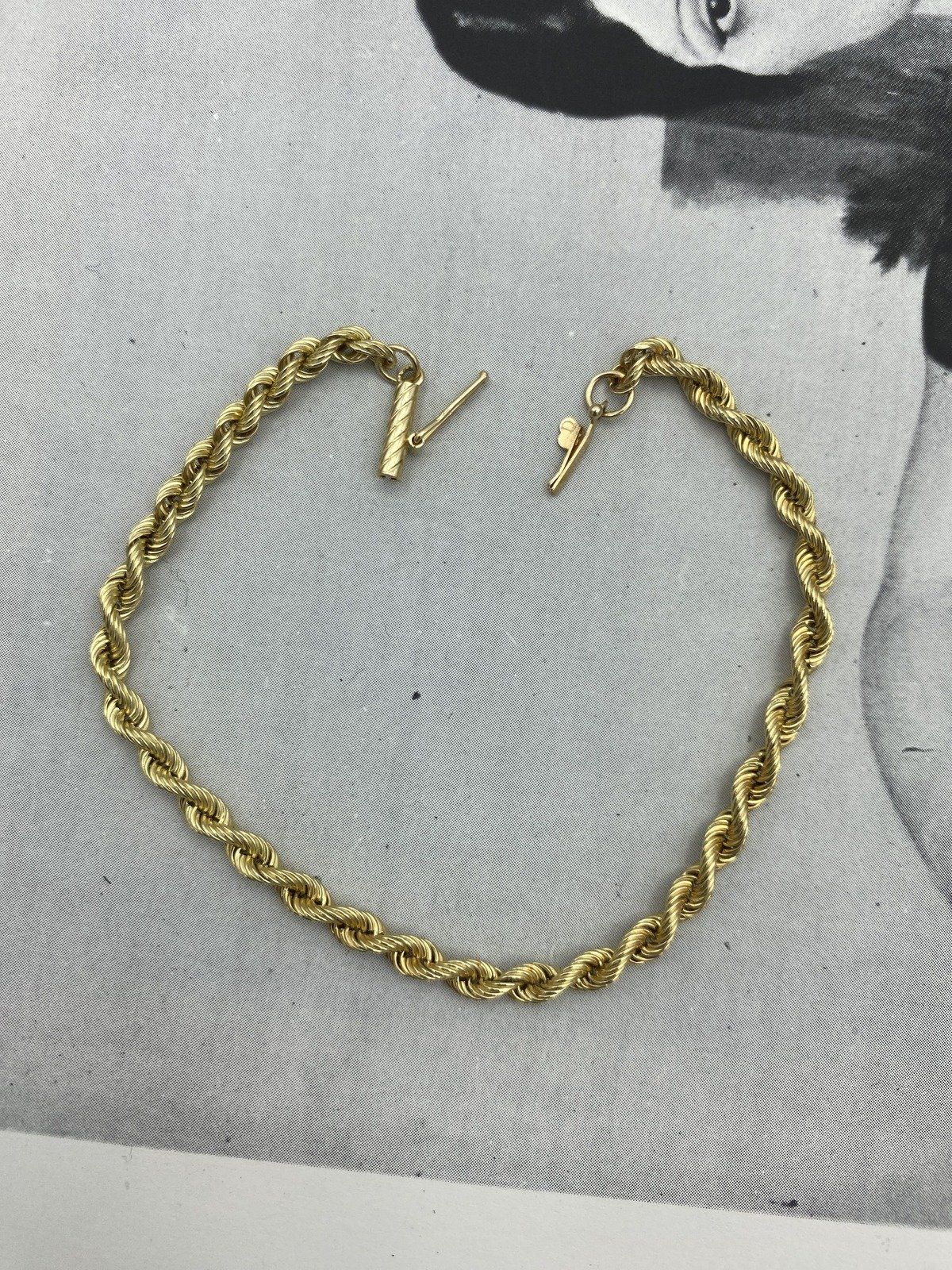 Lightweight 7L 14k Gold Classic Rope Link Layering Bracelet 2