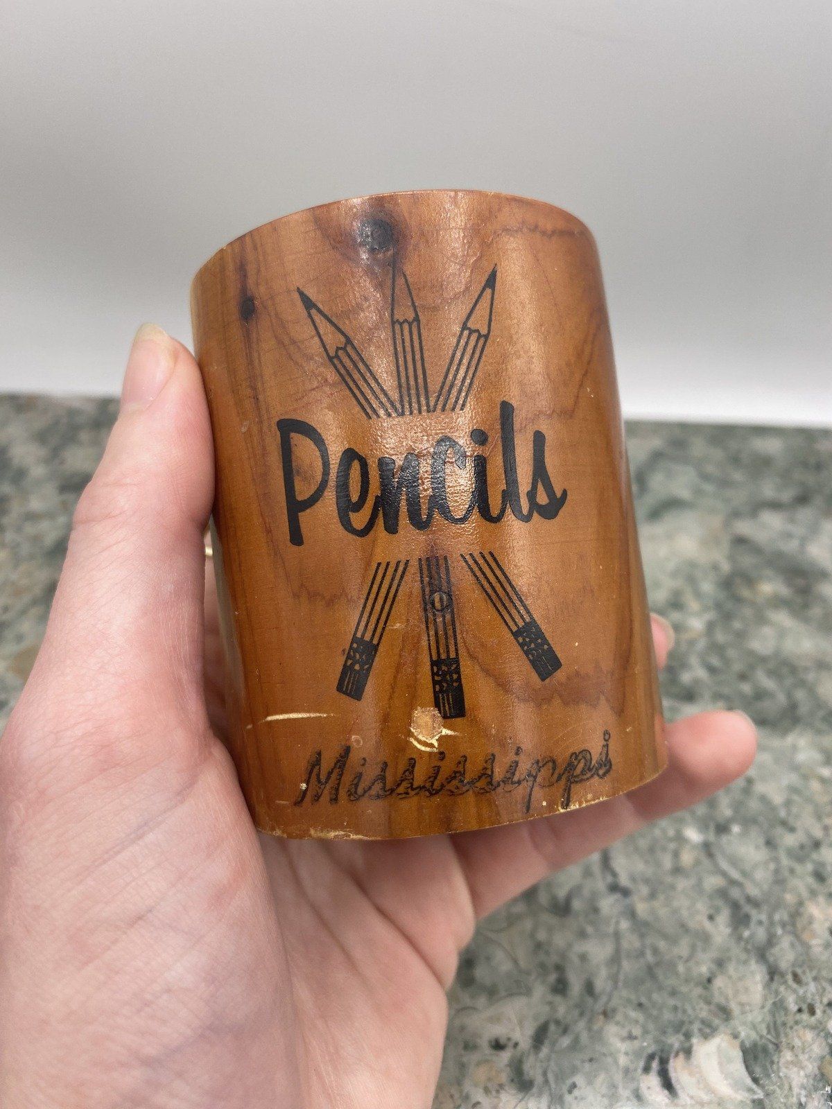 Handmade Mississippi Wooden Pencil Holder 2