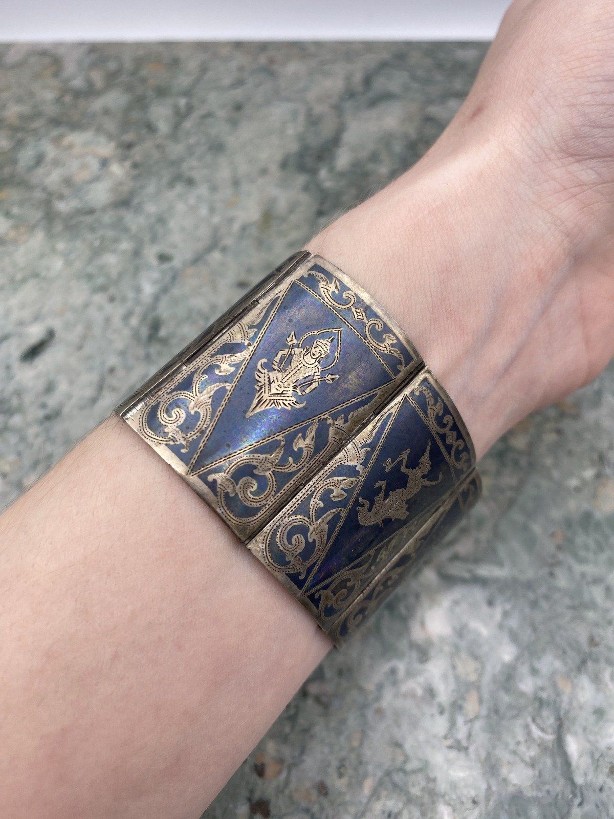 Vintage c.1940s/50s Siam Sterling Silver Book Link Figural Traditional Dancer Articulated Cuff Bracelet 6.5 9