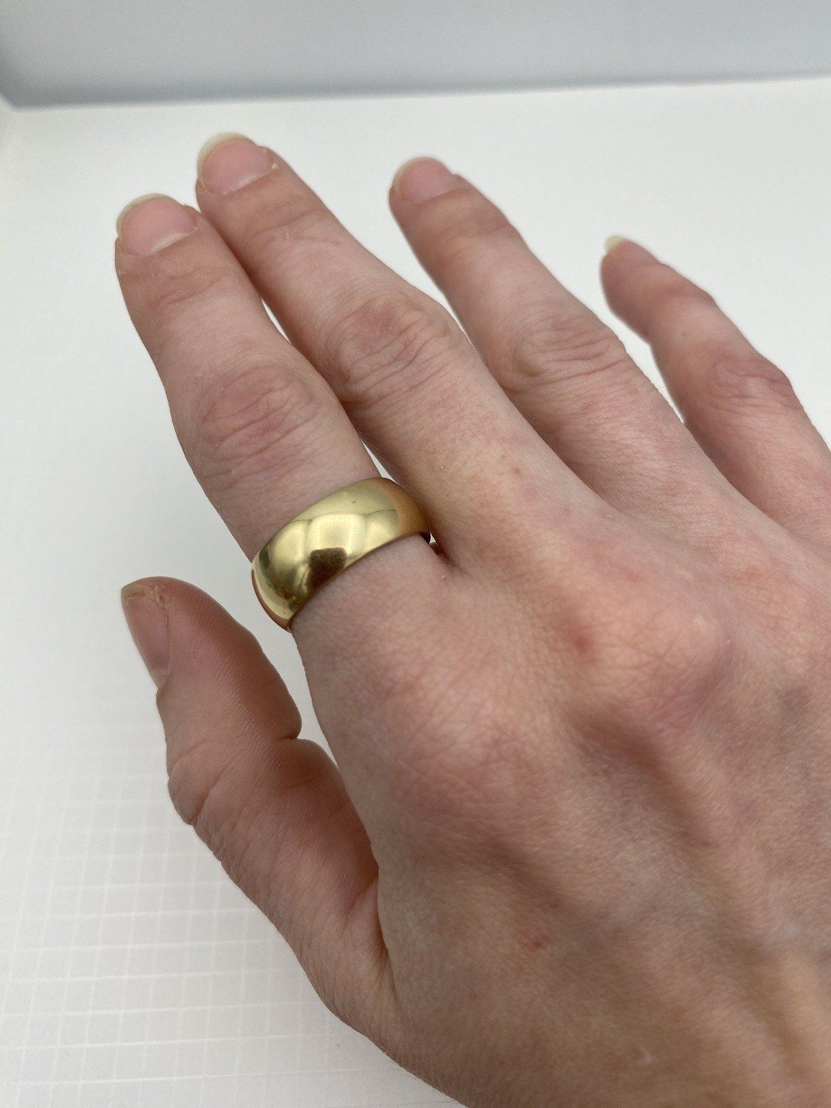Lovely 14k Gold Wide 7mm Rounded Cigar Ring Band 8