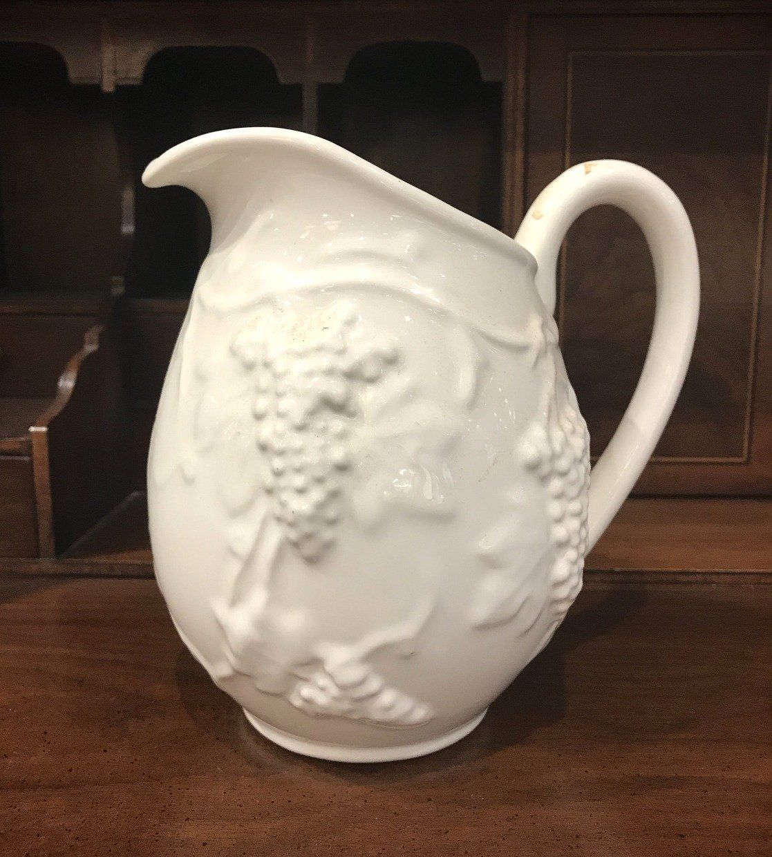 White Porcelain Pitcher w Sleek Handle + Grape Majolica (765) 2