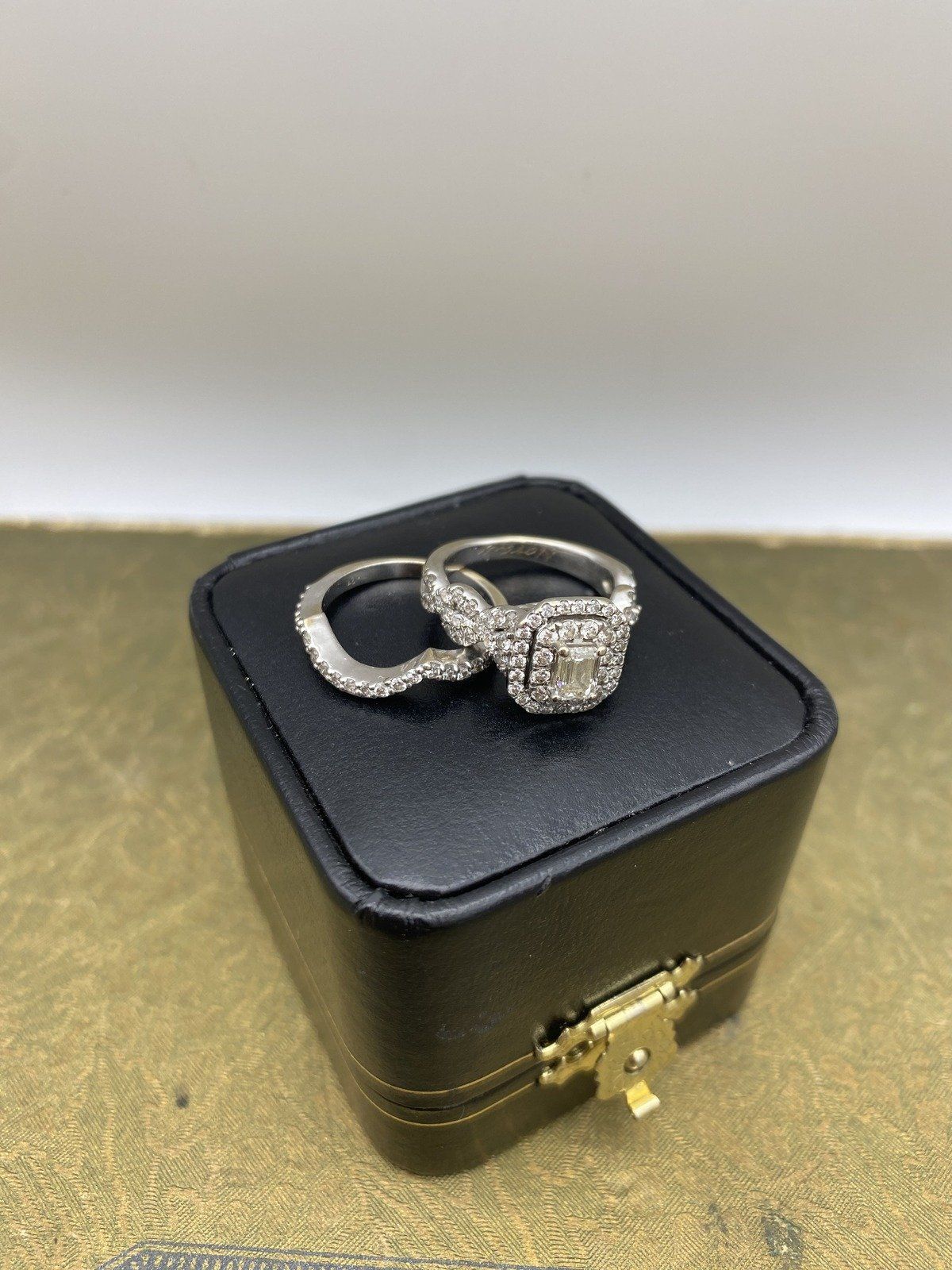 14k White Gold .58ct Center Emerald Cut Diamond Bridal Set #2201 4