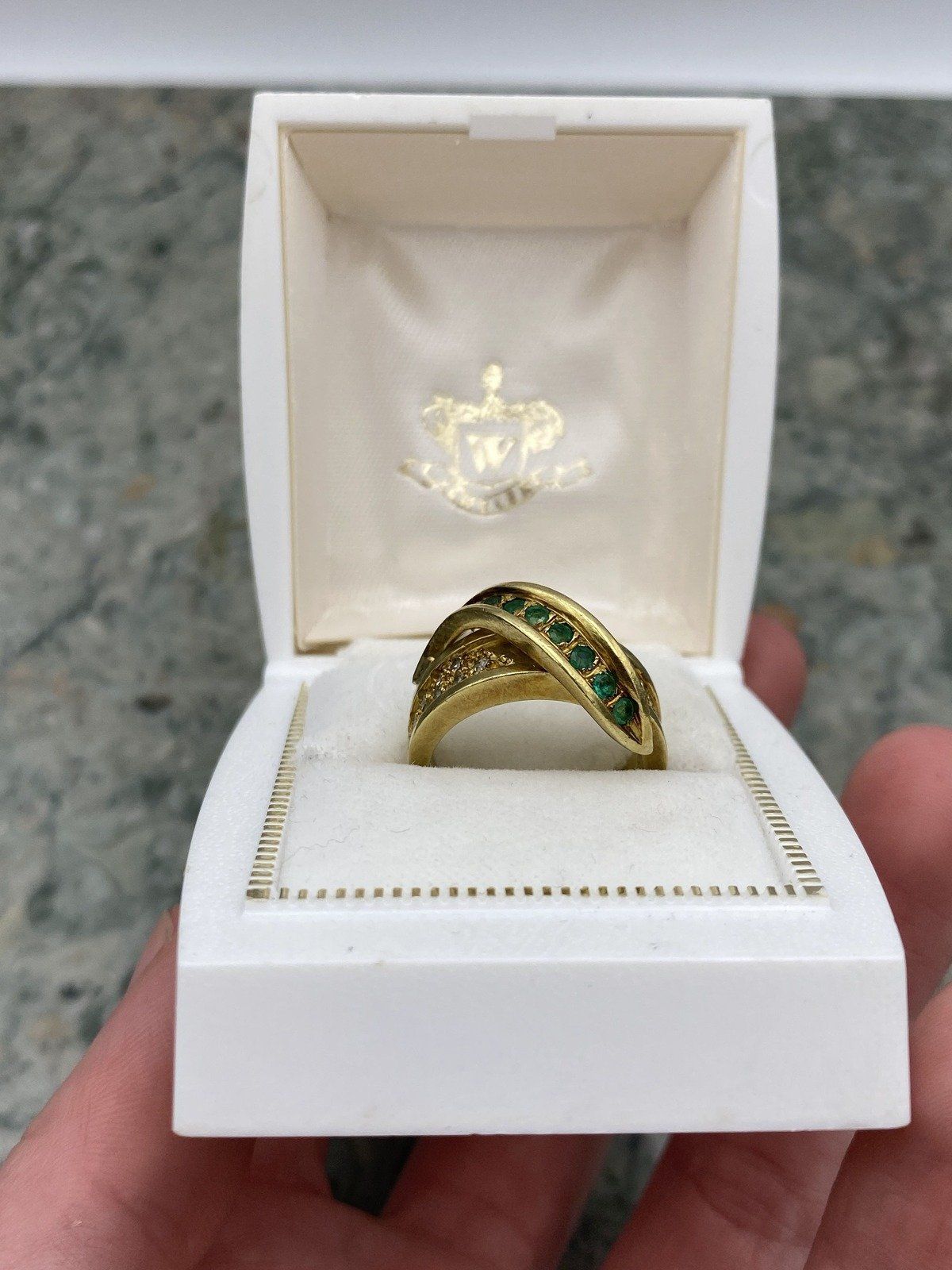 Stunning 22k Gold Pave Diamond + Emerald Knot Ring w Girthy Band #2937 2