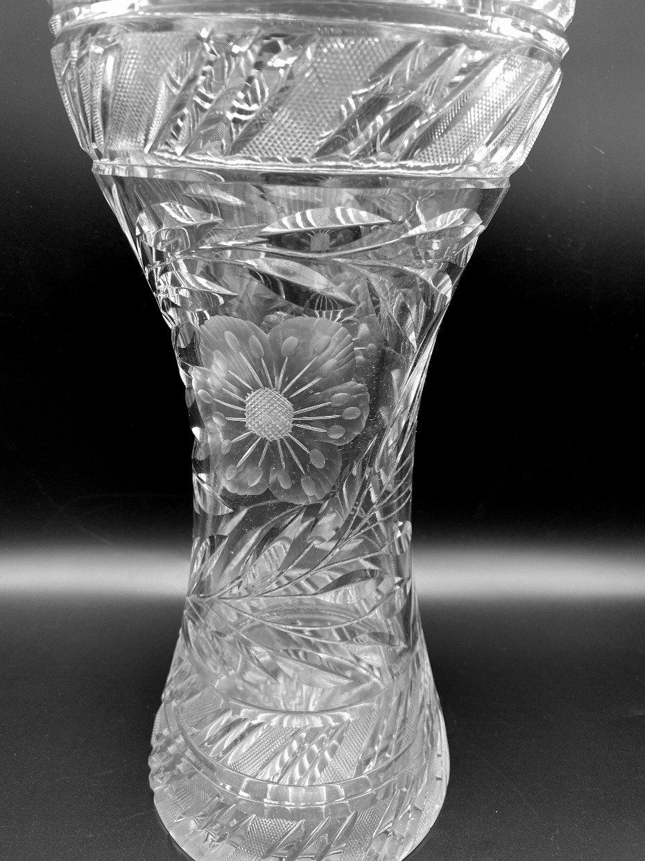 12 Cut Crystal Floral etched Vase 2