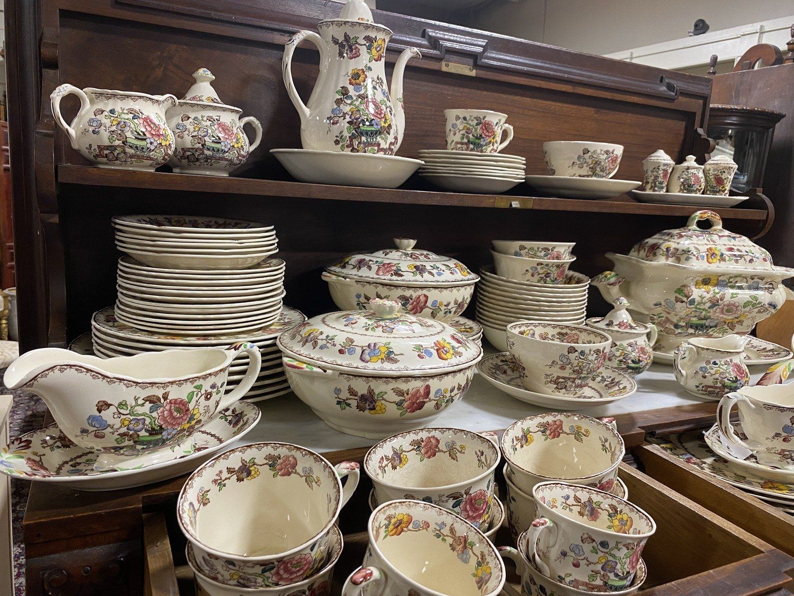 Set of Mason's Ironstone China Nabob England 19th Century