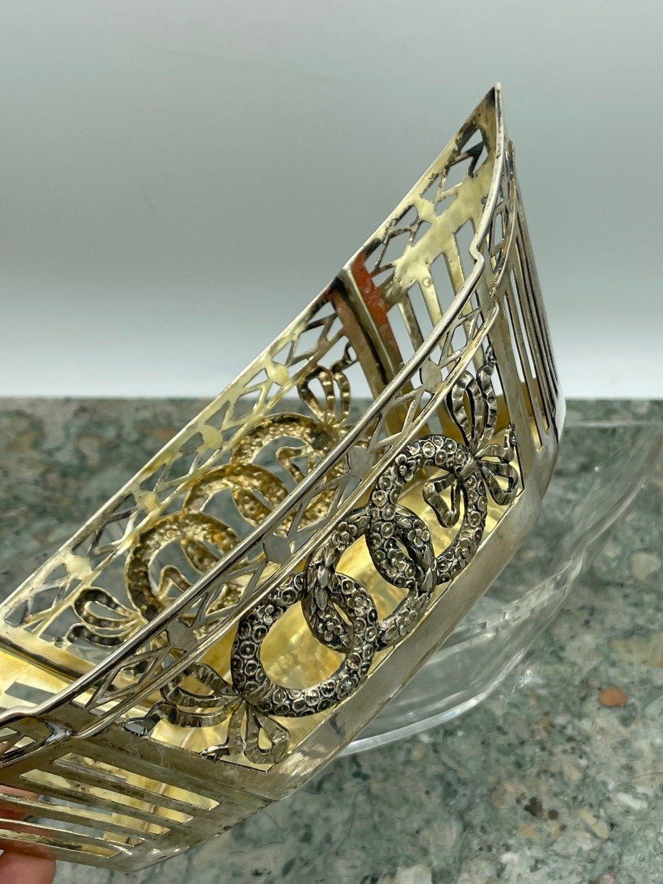 Antique German .800 Silver Reticulated Interlocking Wreath Relish Server w Art Deco Glass Insert 3