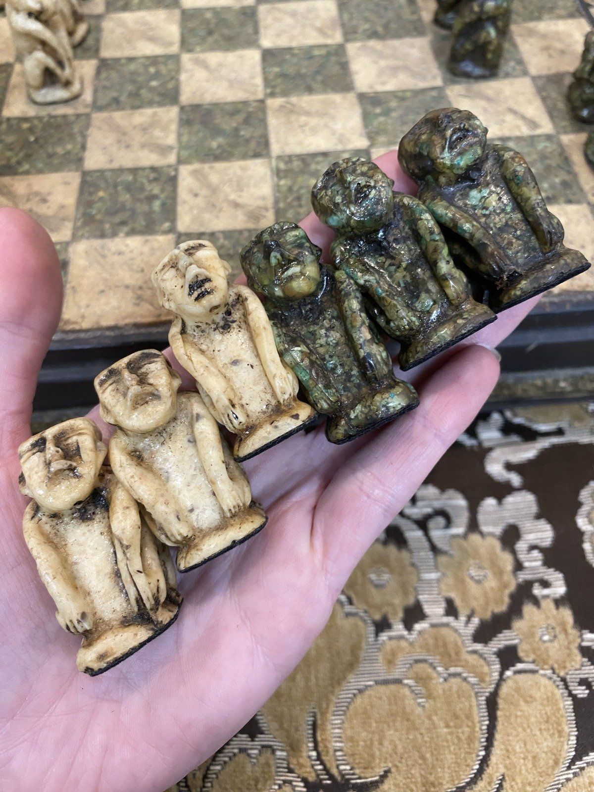 Vintage c.1960s/70s Wooden Gem Composite Mayan/Aztec Figural Chess Board Set 13