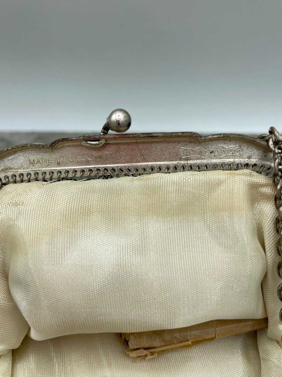 Antique c.1920s Whiting & Davis Silver Tone Chainmail Handbag w Original Novelty Pocket Mirror 5