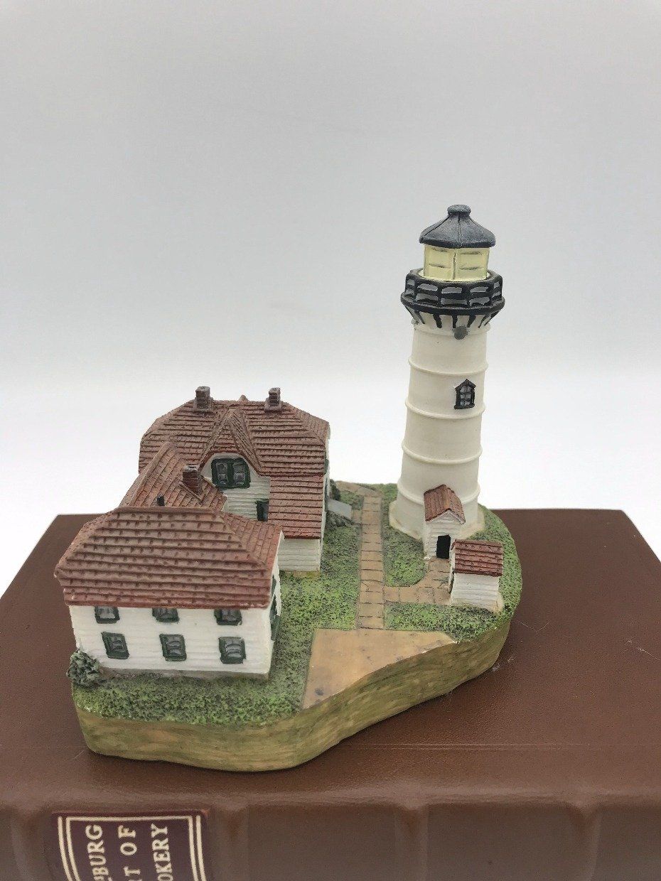 Decorative Lighthouse Figurines