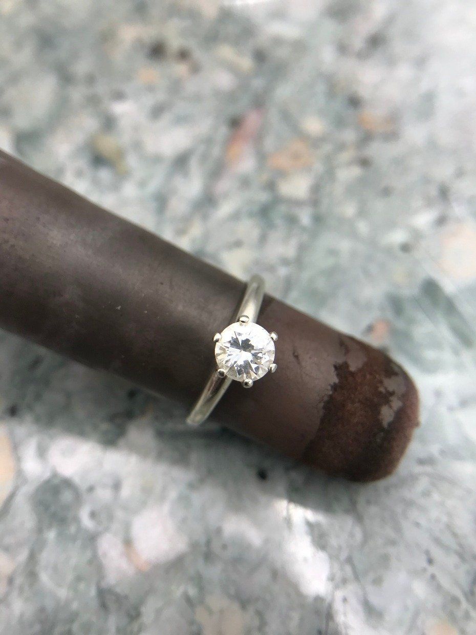 14k White Gold .68ct Round Cut Diamond Engagement Ring 2