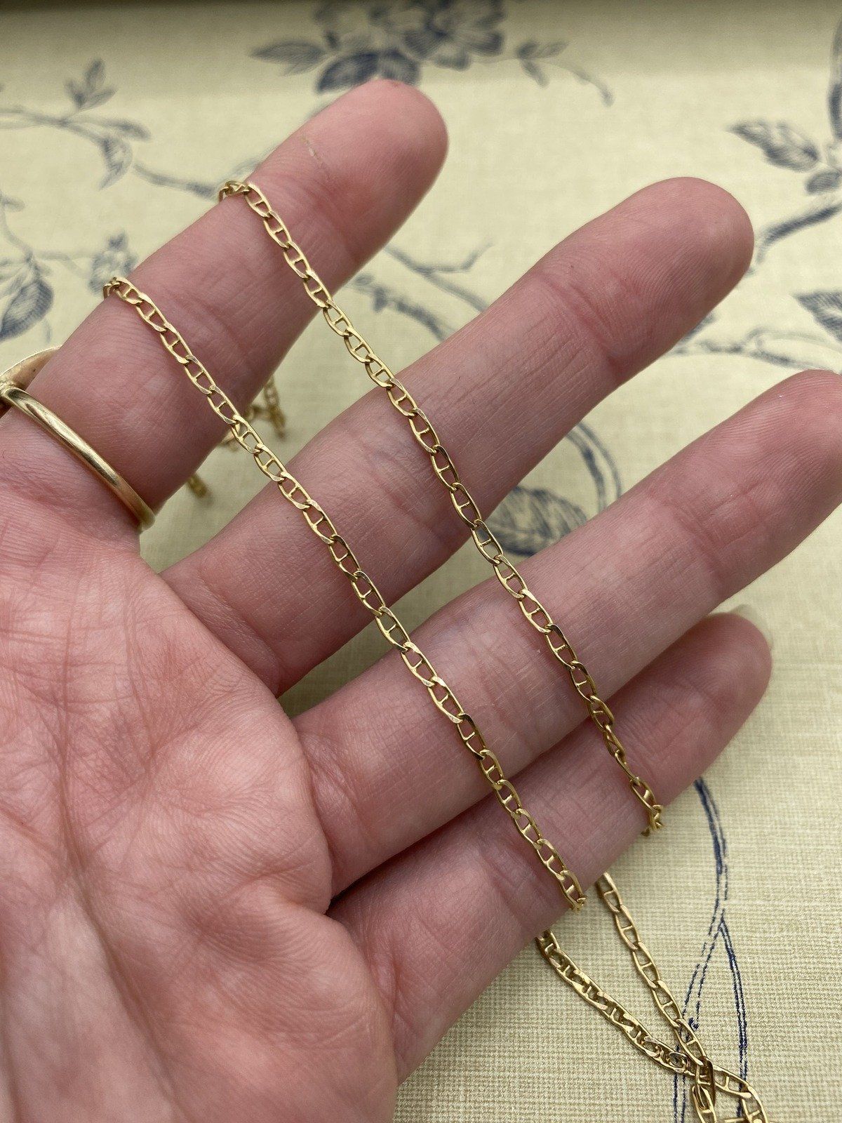 Dainty 14k Gold 18L Gucci/Anchor Link Necklace Chain 3