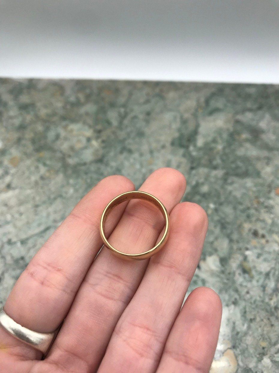 14k Gold Men's Wedding Band w Interior Inscription 3