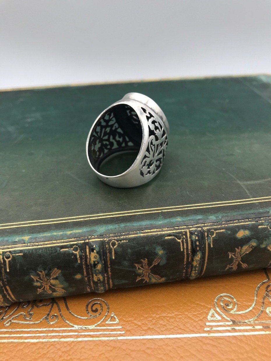 Antique Sterling Silver Large Hollow Carved Acanthus Ring 2
