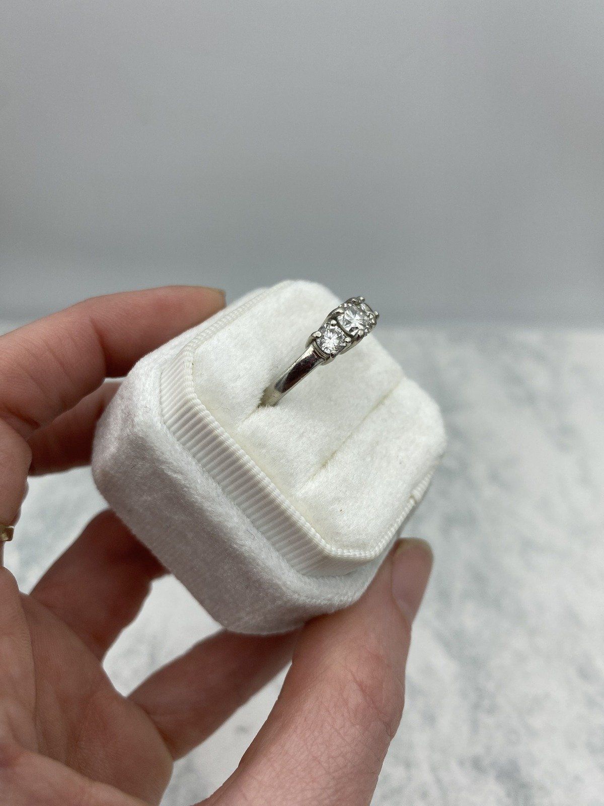 Classic Substantial Weight 14k White Gold 1.55ctw Round Diamond Engagement Ring w .75ct Center Round Stone 6