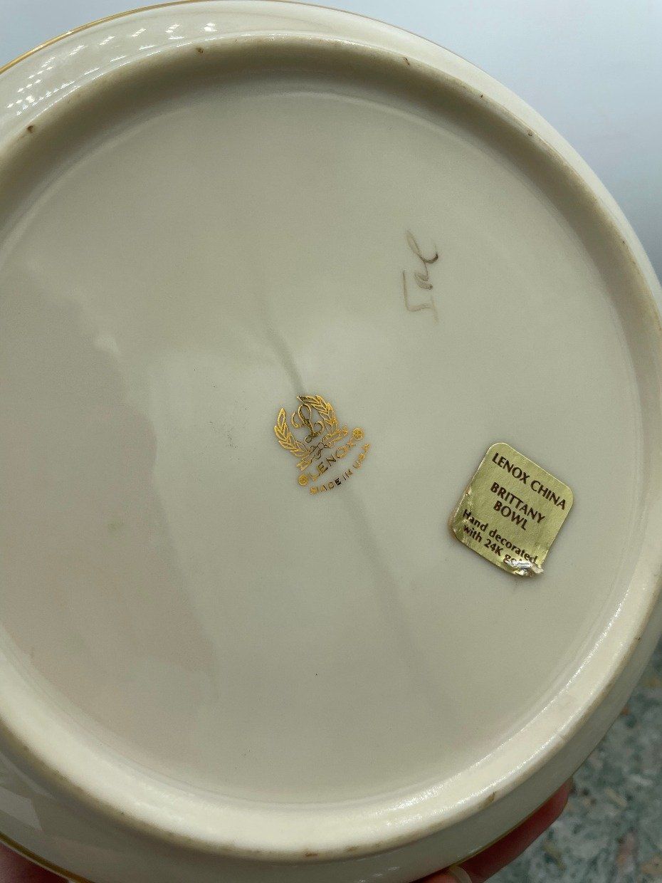 Lenox Pierced Bone China Gold Rim Centerpiece Bowl 3