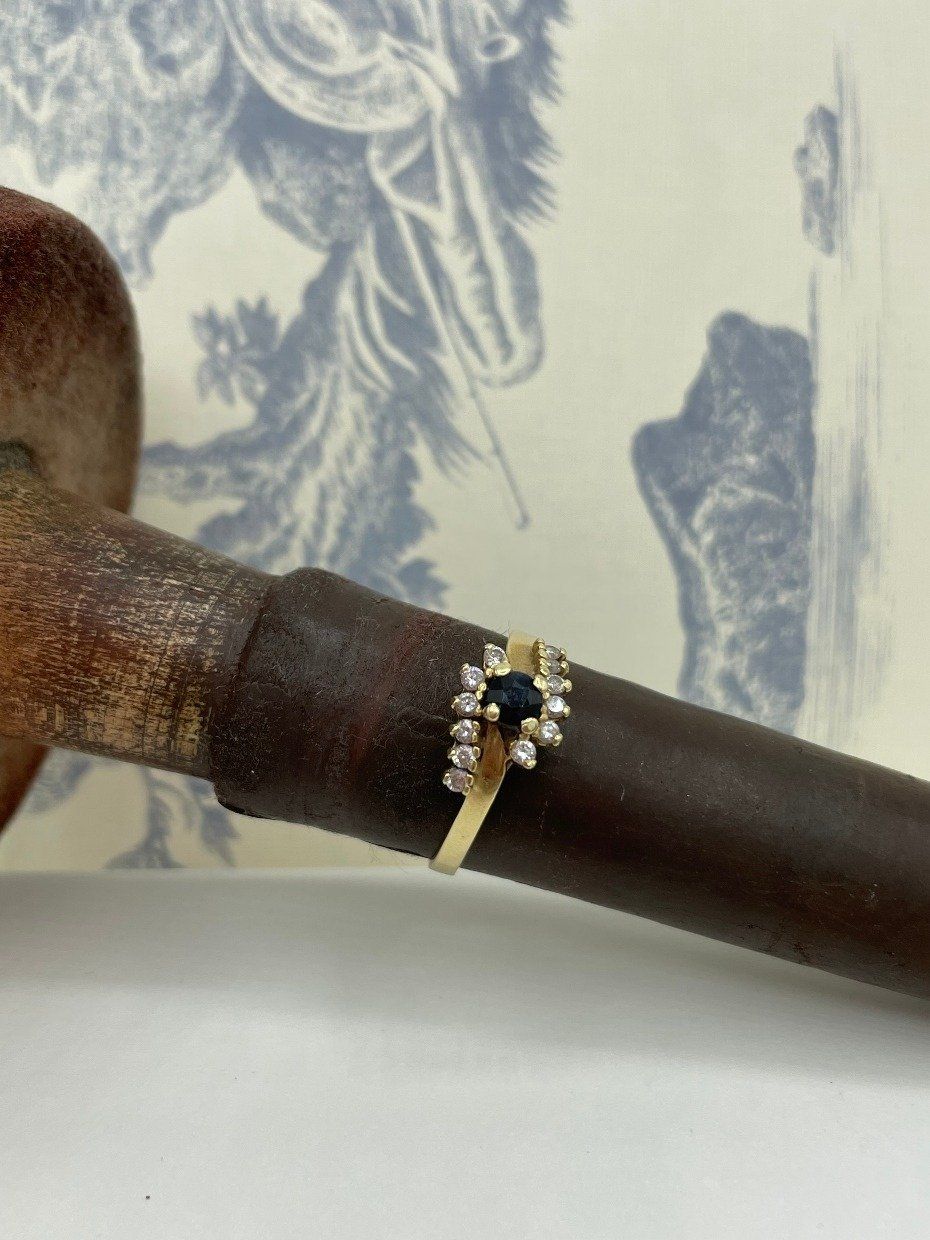 14k Gold Sapphire Ring w Diamond Bypass Crowning 4