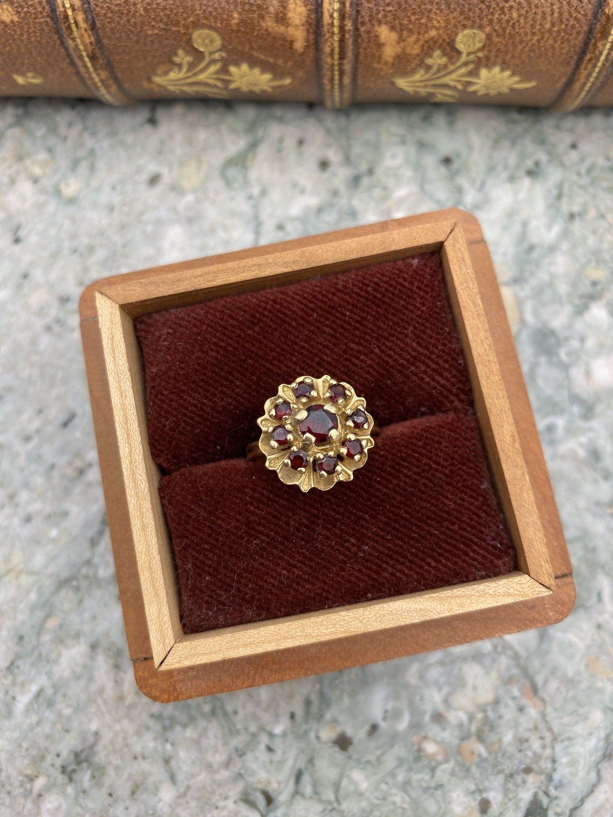 Vintage c.1950s/60s 14k Gold Garnet Flower Cluster Ring #2838 2