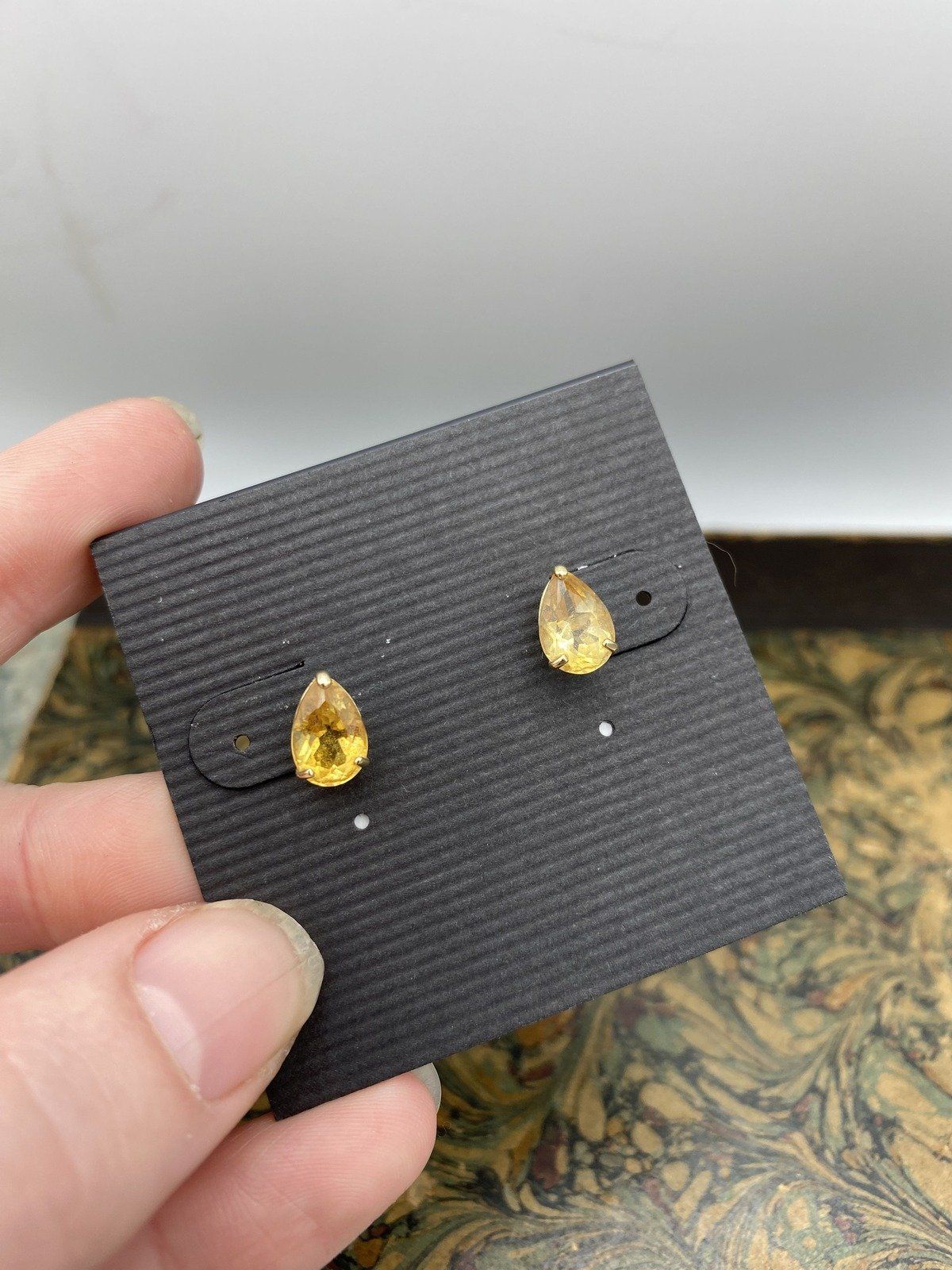 10k Gold Natural Pear Cut Citrine Stud Earrings 2