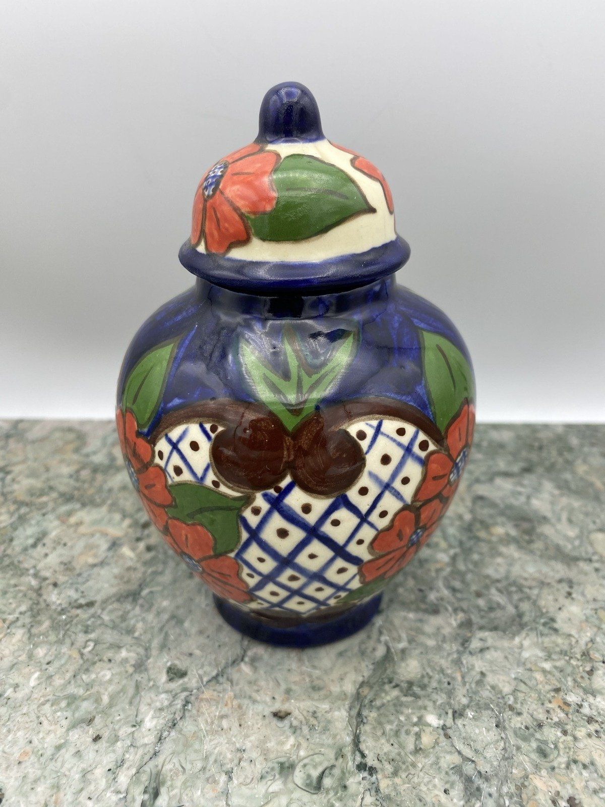 Mini Nicaraguan Artist Signed Pottery Hand Painted Ginger Jar 4