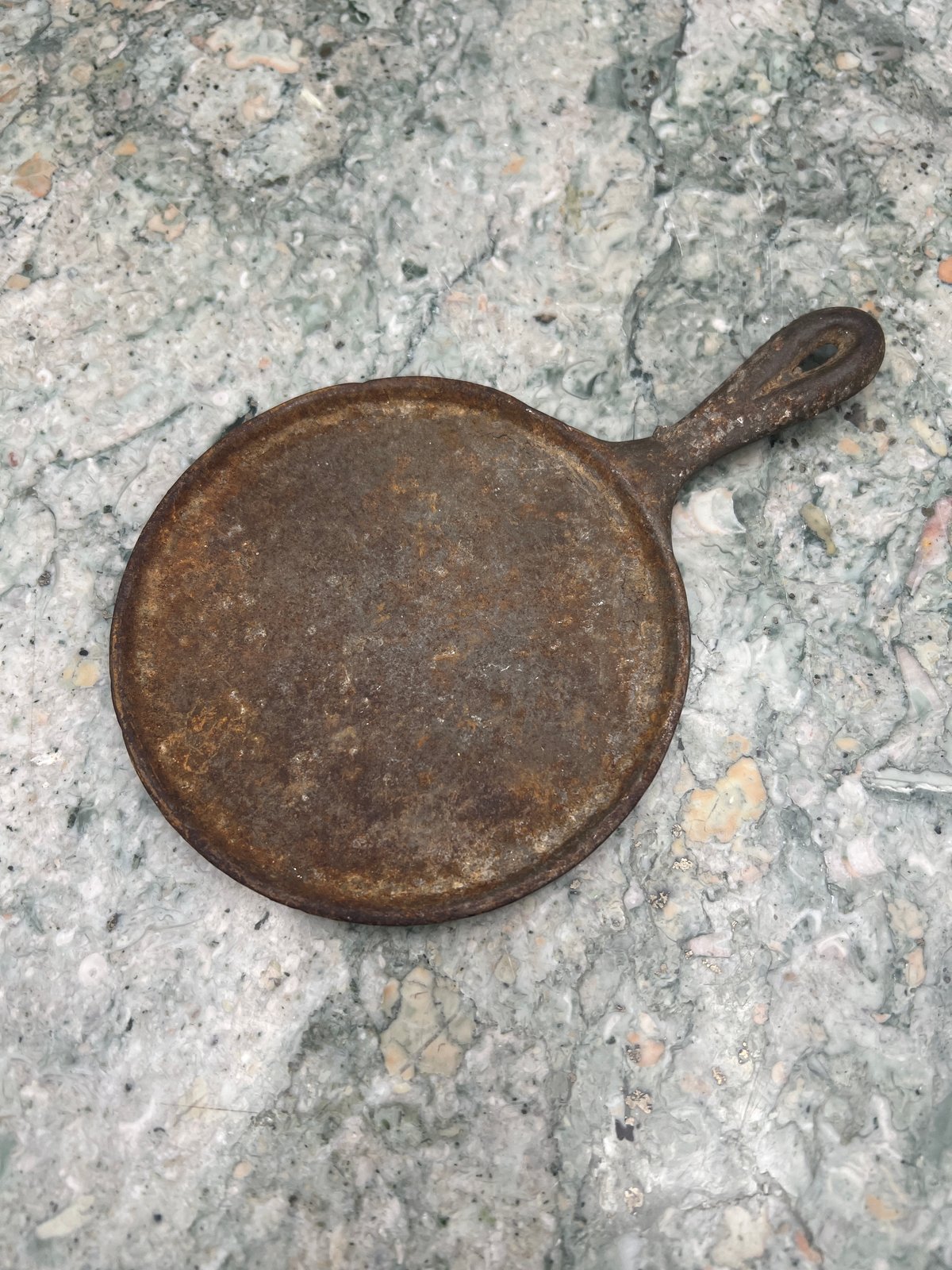 Mini Vintage Cast Iron Flat Griddle Skillet with Handle