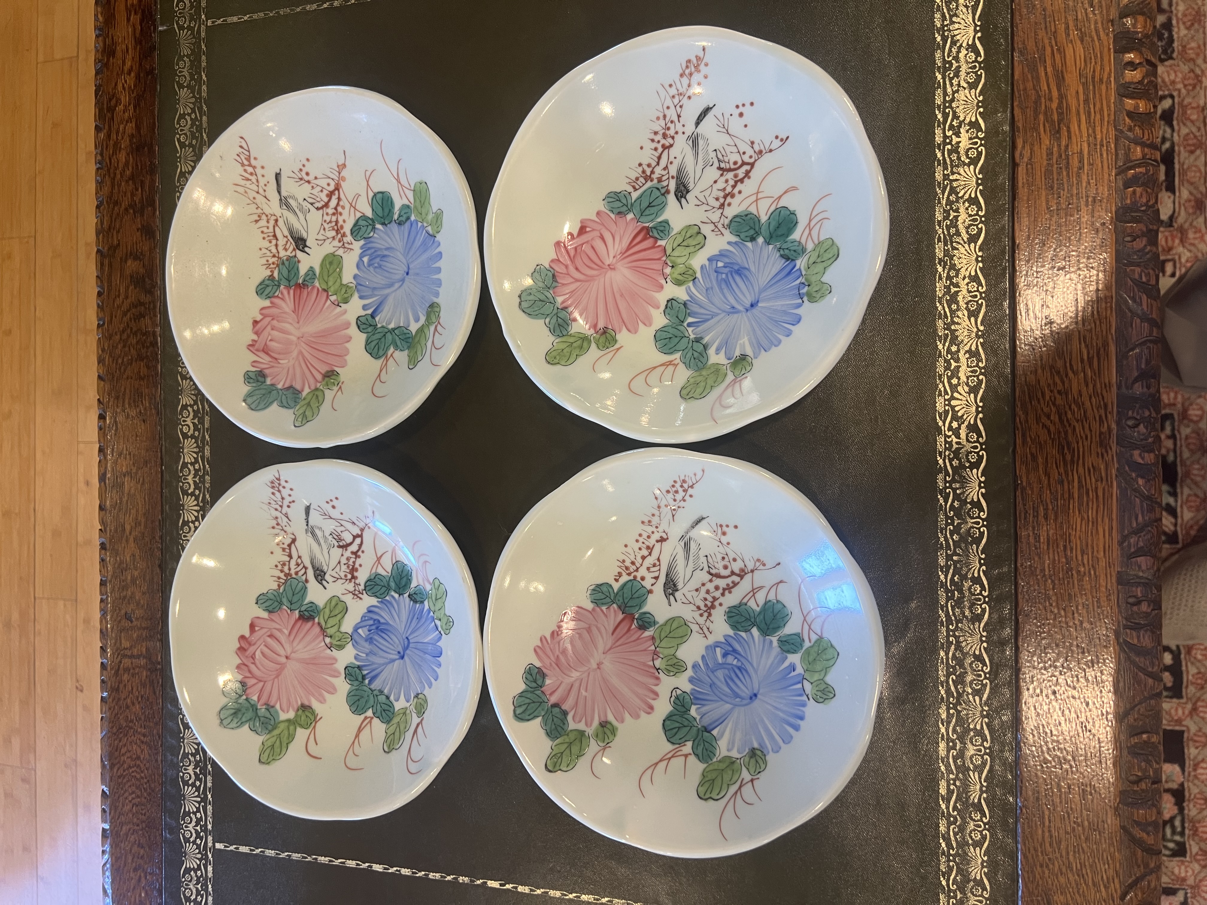 Set of 4 Japanese Porcelain Plates Chrysanthemum Bird Design Hikari Mark