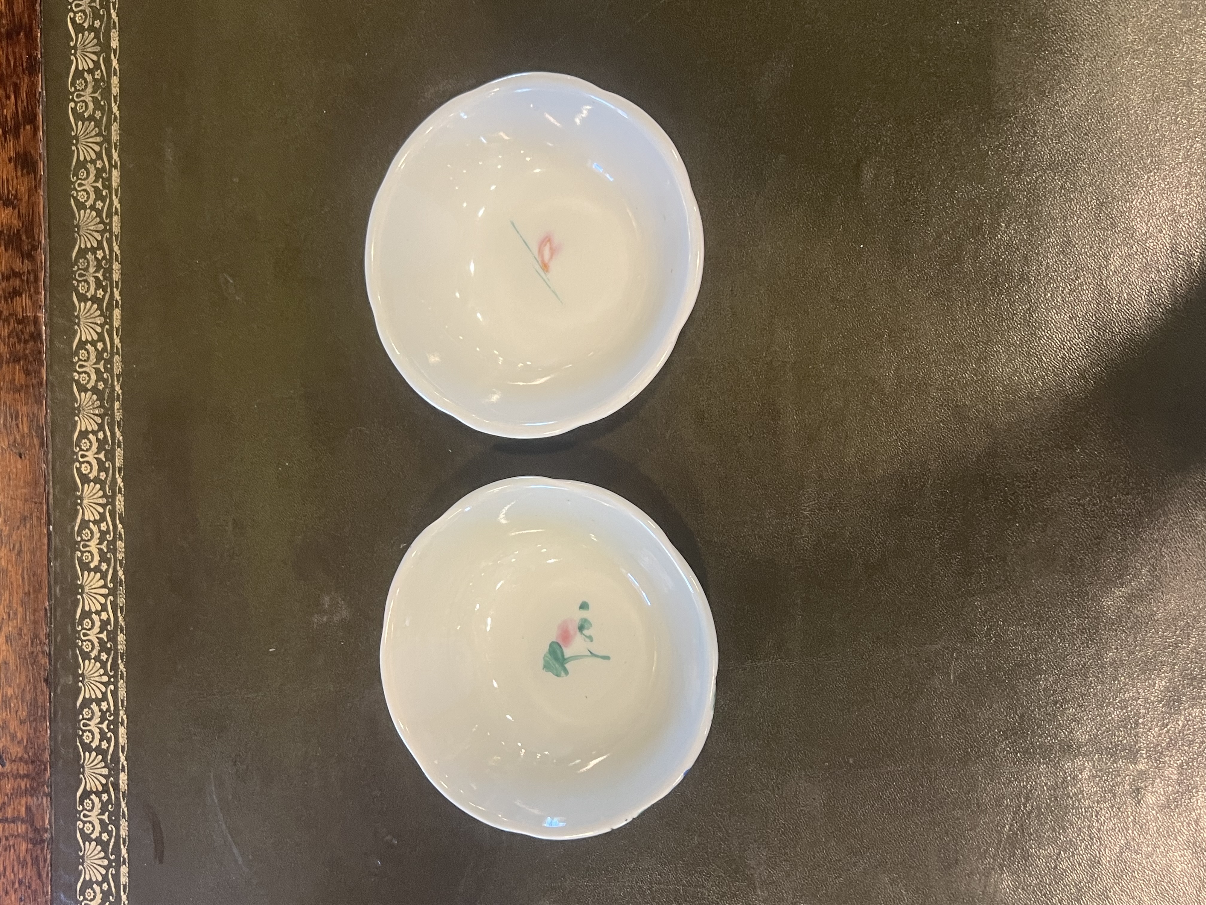 Pair of Japanese Hand-Painted Porcelain Tea Bowls Floral Motif