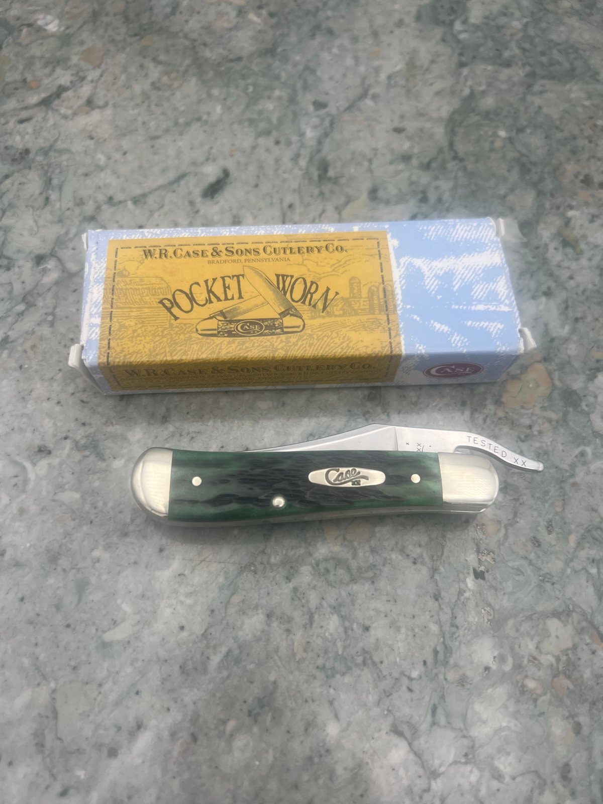 2012 Case XX 61953C SS Pocket Worn Green Bone RussLock Knife w/ Box