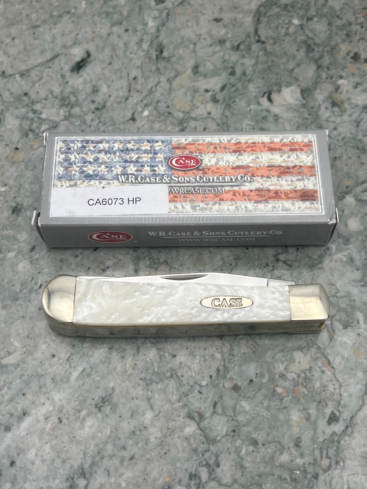 2016 Case XX 9254 SS White Pearl Corelon Trapper Pocket Knife w/ Box USA