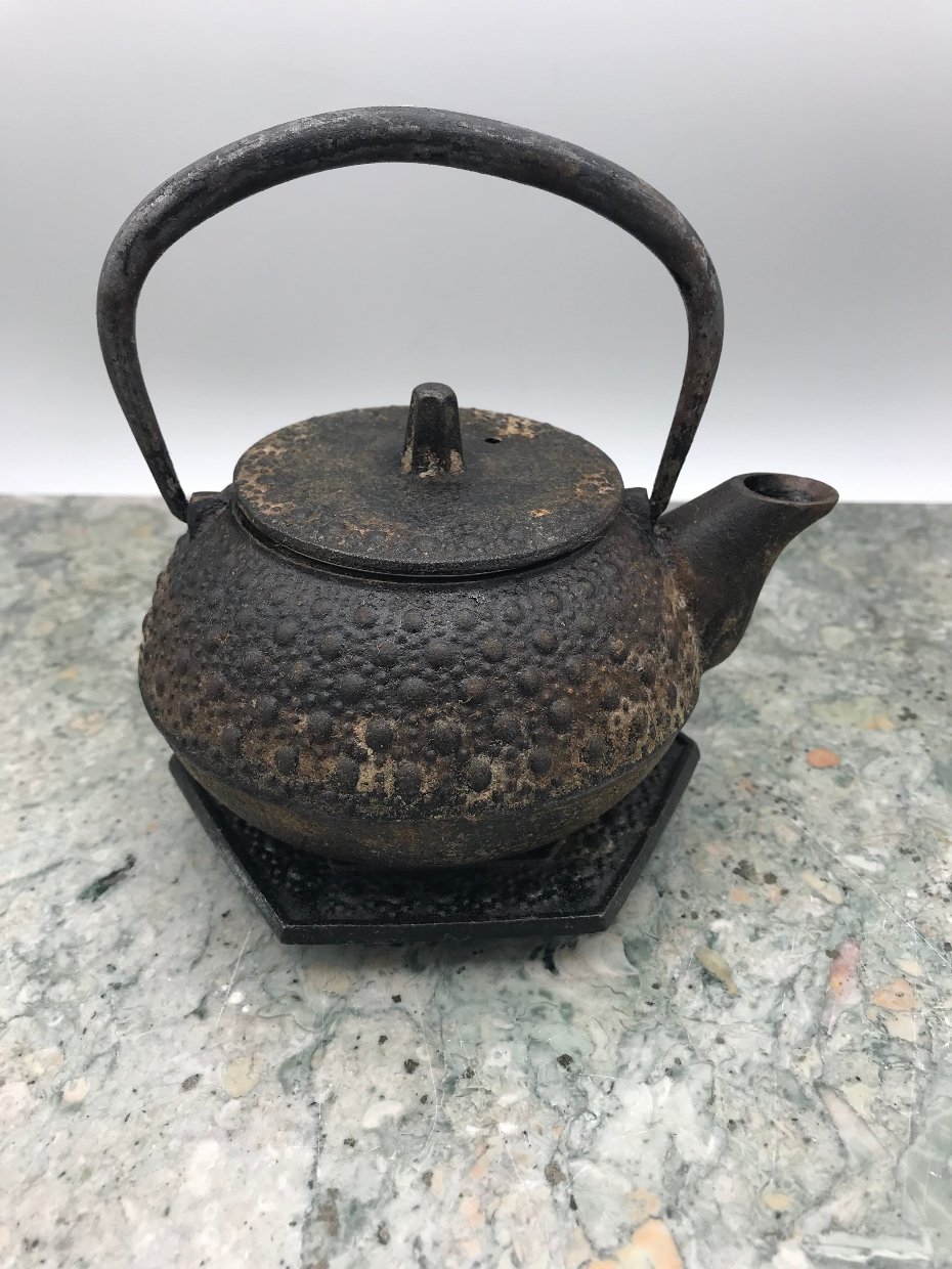 Cast Iron Tea Pot - Black - Ramsey Outdoor